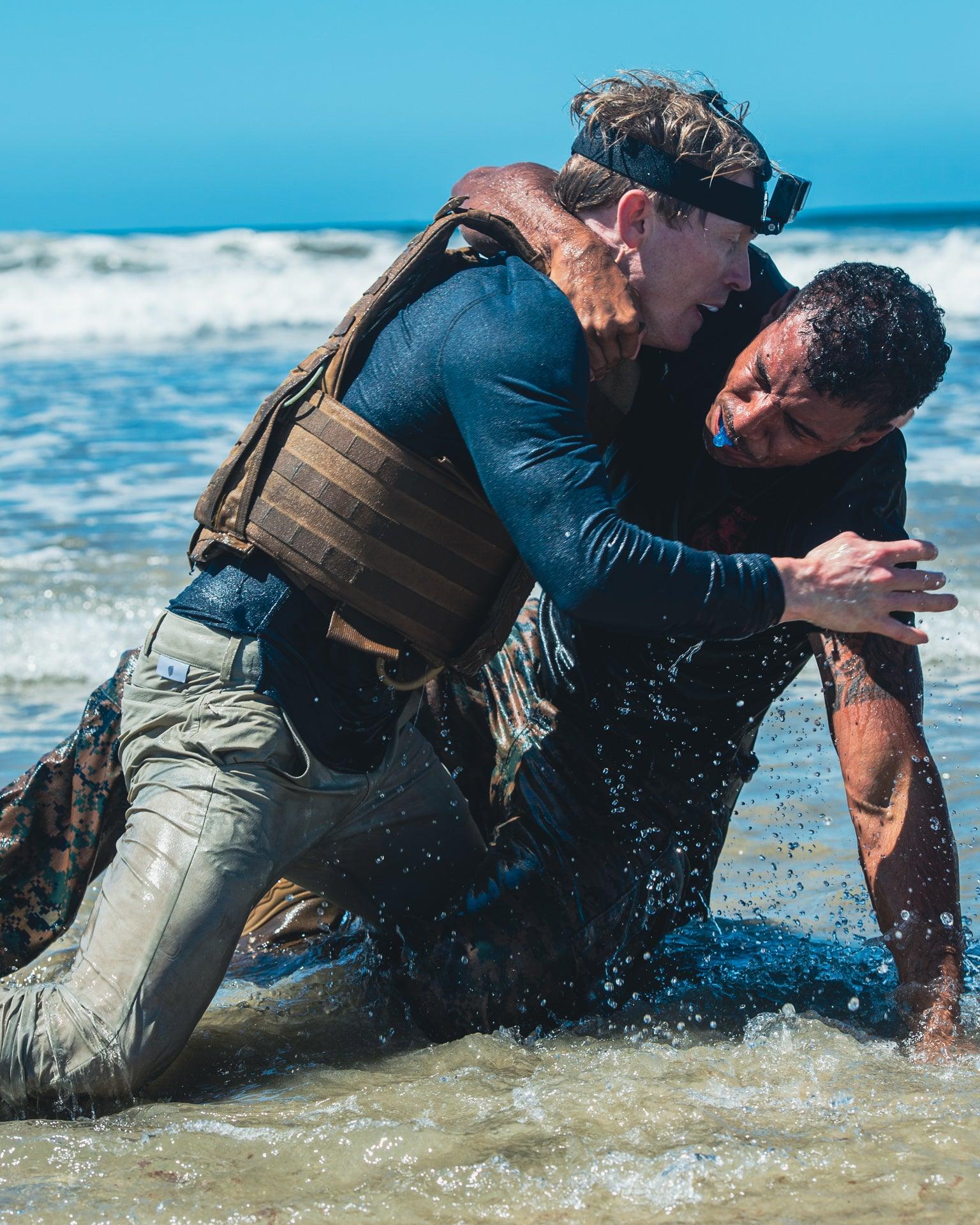 The Ultimate Crag-to-Café Look: Guide to Versatile Climbing Fashion - Rúngne