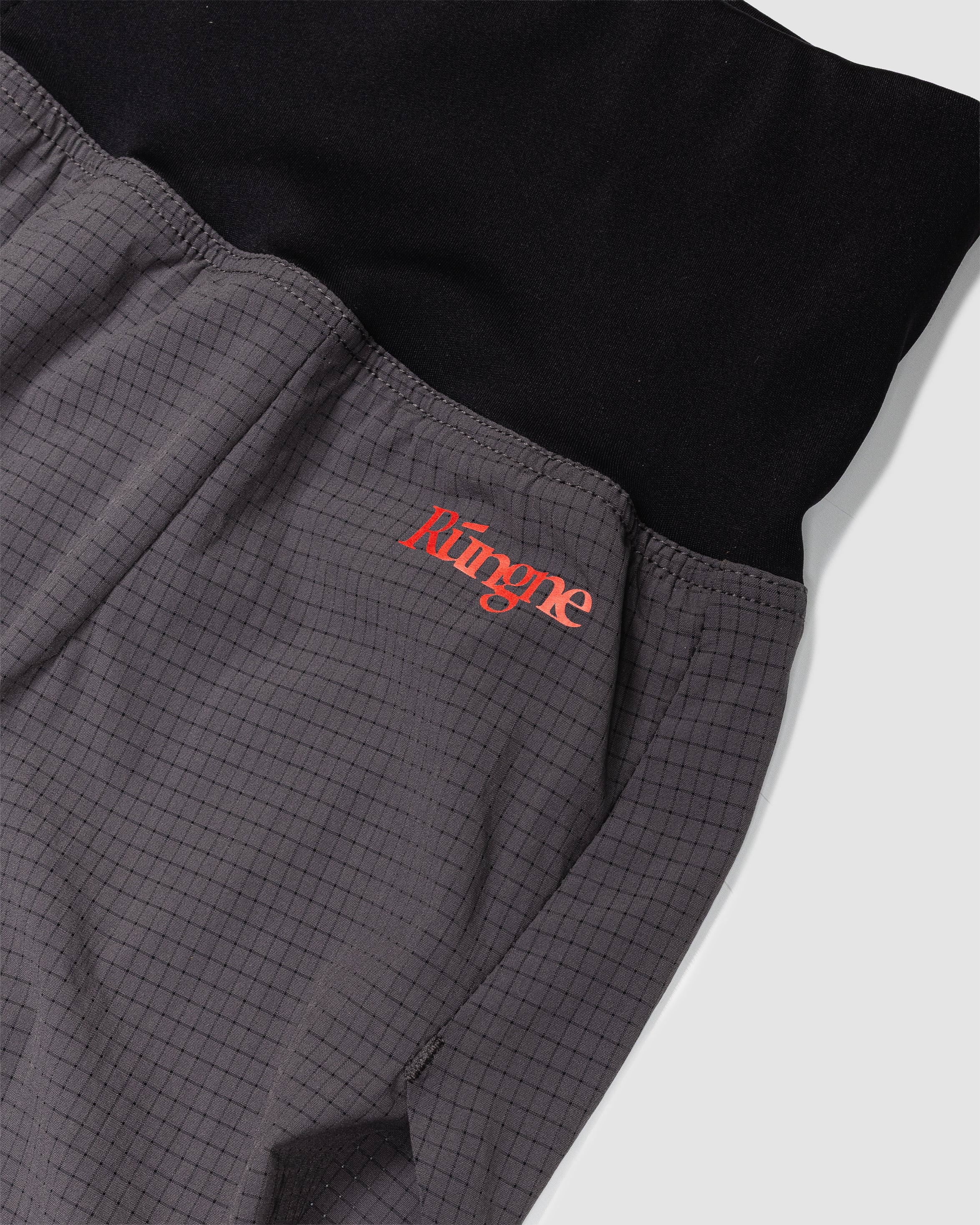 Flash Shorts Womens · 135g