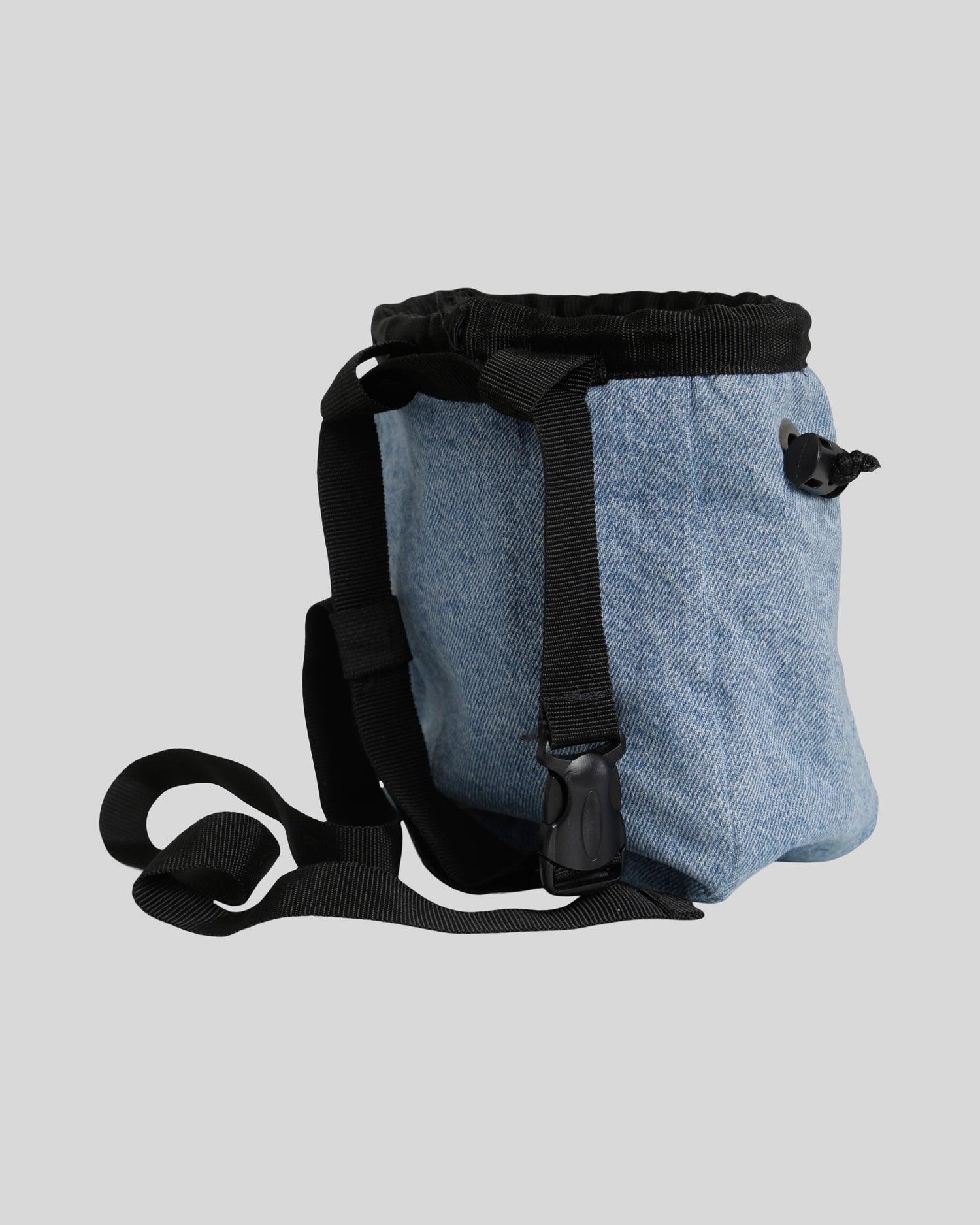Welcome to Rustyflakes Sports : NEW EVOLV Cotton Knit Chalk Bags waist belt  included!