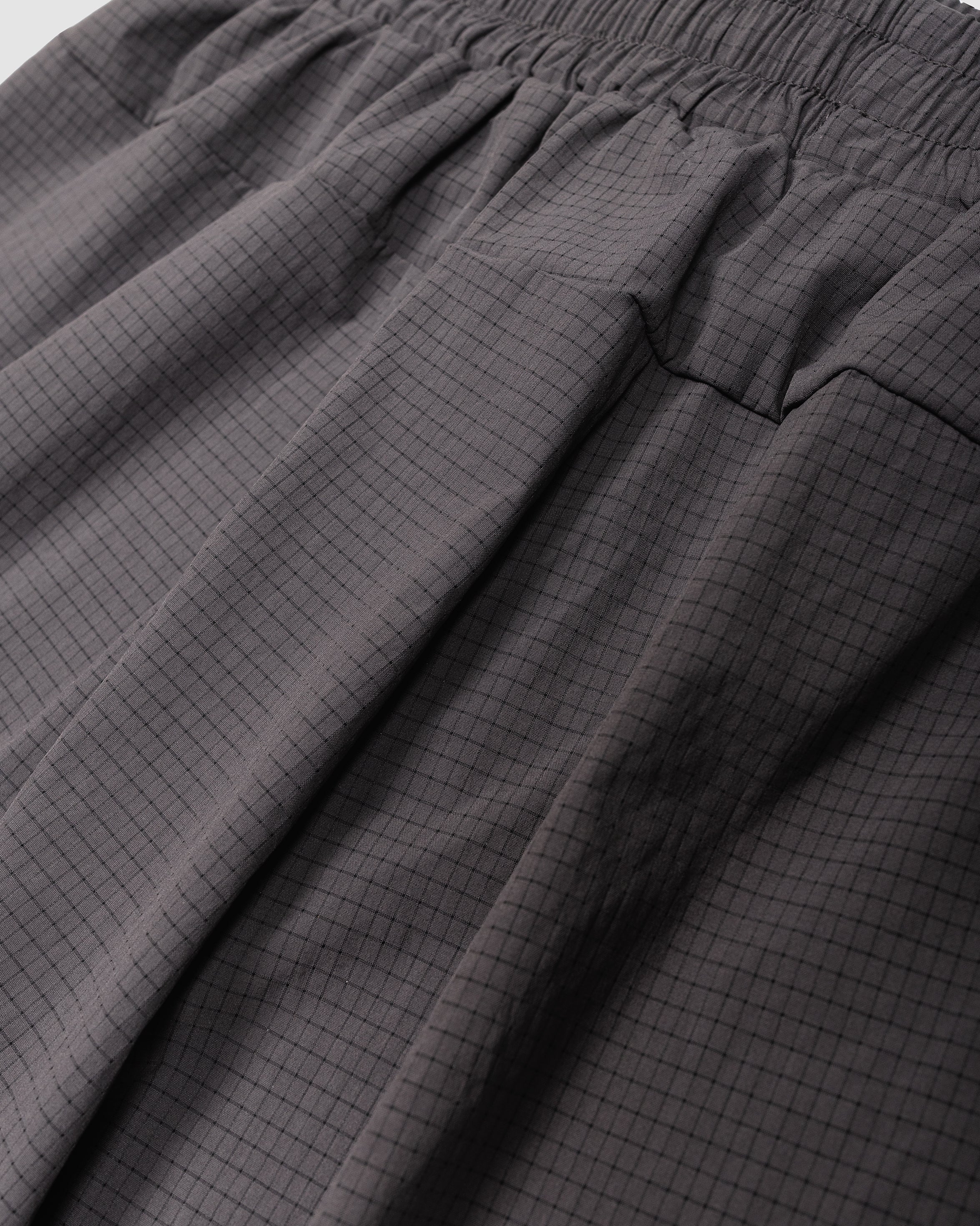 Flash Shorts Mens · 112g