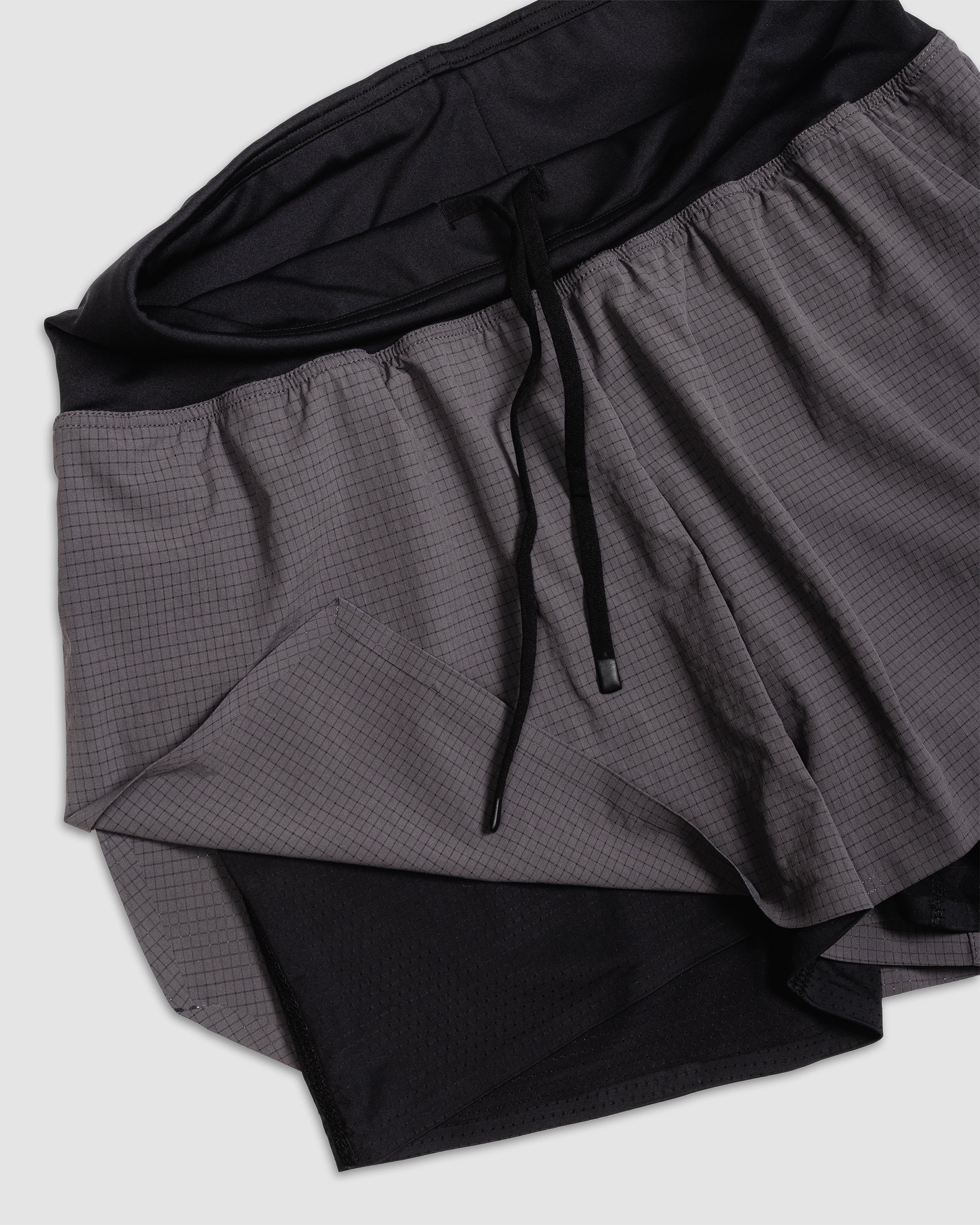 Flash Shorts Womens · 135g